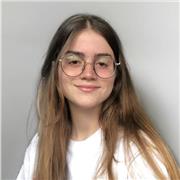 Ofrezco apoyo escolar hasta segundo de bachillerato científico (no física). Estudio biomedicina y puedo ayudar en inglés, mates, biología, química y otras materias